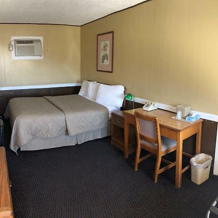 Geneva Inn Εξωτερικό φωτογραφία